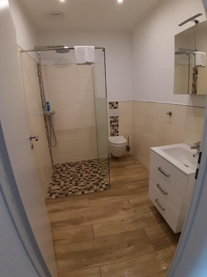 Ferienwohnung Carina Wilhelmshaven Bagian luar foto